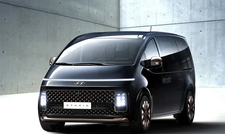 Private Airport Transfer: Incheon Airport to Seoul City (1-5 pax)