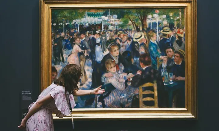 Louvre & Musée d'Orsay Guided Museum Tour Semi-Private 6ppl Max