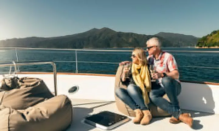 Marlborough Icons Tour - Wine tasting + Cruise