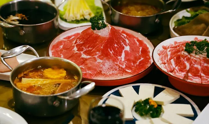 Xi'an Tang Dynasty Show Optional Hot Pot or Dumplings Banquet