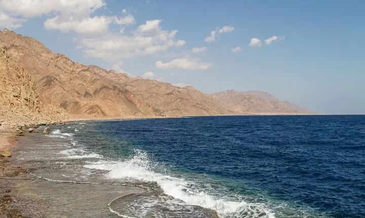 Blue Hole & Canyon Tour, Lunch , Bus Transfer – Sharm El Sheikh
