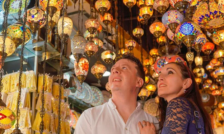 Half-Day Dubai City Tour with Blue Mosque, Creek, Souks & Abra