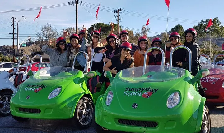 Discover Los Angeles by Mini-Car 