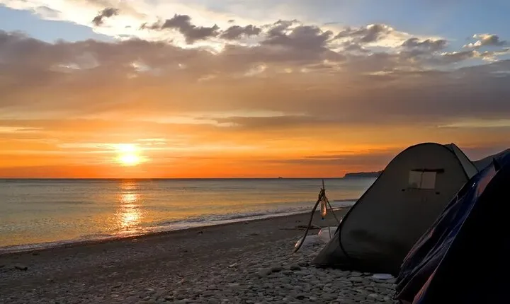 Camping Tour in Playa Carhuaz from Ica