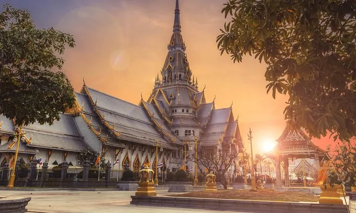8-day Overland from Bangkok to Udon Thani