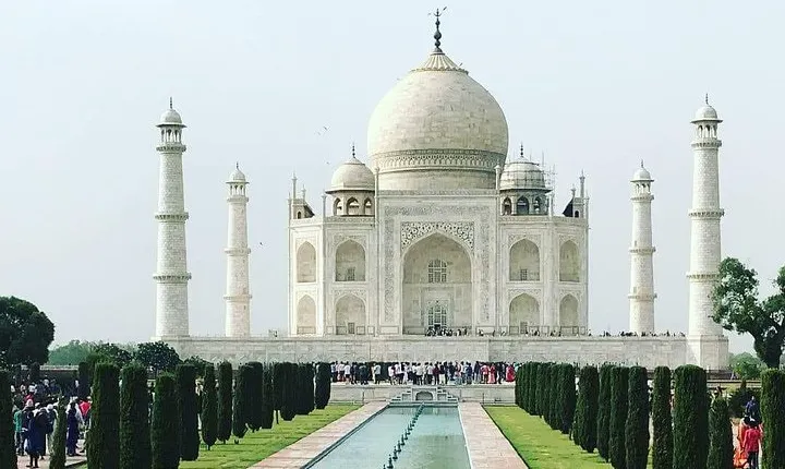 Sunrise & Day Taj Mahal &Agra Tour by Private Car from Delhi