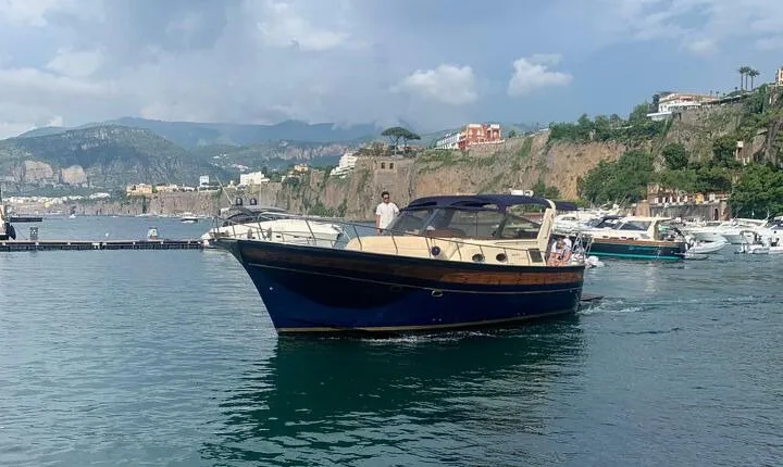 Private Positano & Amalfi Excursion by boat from Sorrento