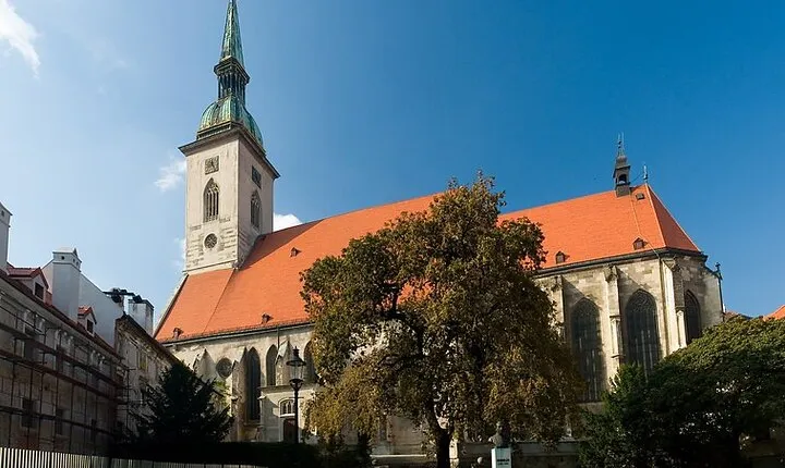 Discover Beautiful Bratislava: Self-Guided Audio Tour