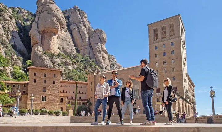 Montserrat, Girona & Costa Brava Guided Day Trip from Barcelona