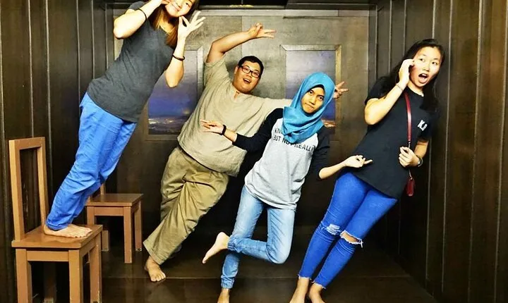 Georgetown Penang City & Temple Tour with 3D Trick Art Museum
