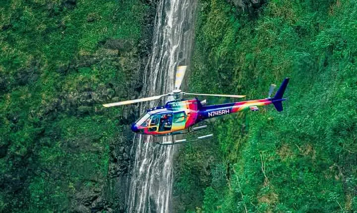 Royal Crown of Oahu - 60 Min Helicopter Tour - Doors Off or On