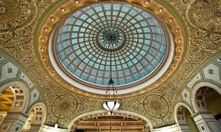 Chicago Walking Tour: Tiffany Treasures