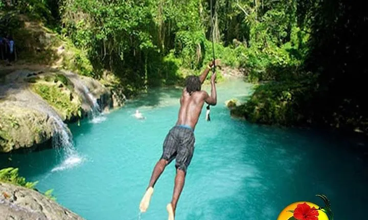 Chuck Norris Secret Falls/Blue Hole