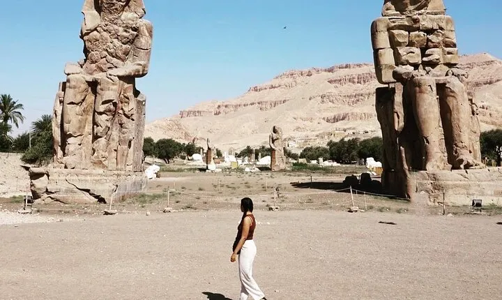 4 hours private Half-Day Tour to the West Bank in Luxor include Lunch