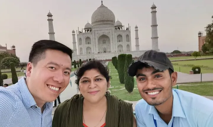 Taj Mahal And Agra Overnight Tour From Delhi By AC Car