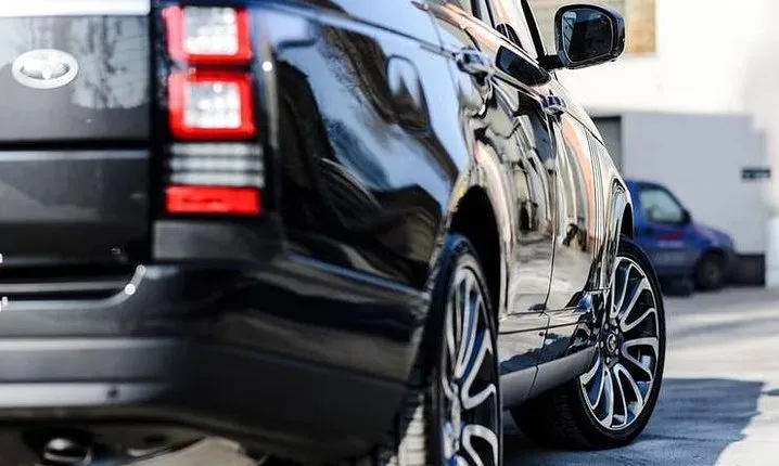 Limousine Transfer to/from Rome & Airports