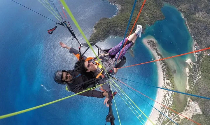 Oludeniz Paragliding Fethiye Turkey, Additional Features