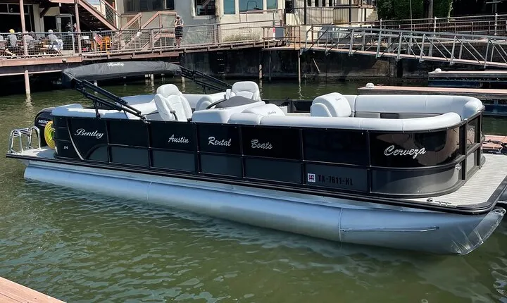 Private 2hr Scenic Boat Cruise Lake Austin- BYOB- Fits 15 People