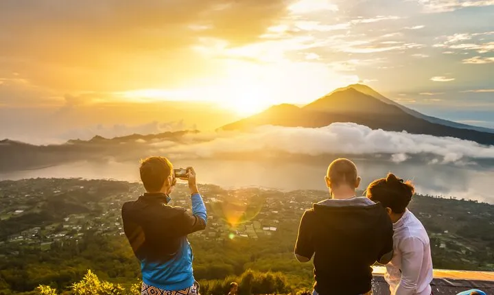 Private Mount Batur Sunrise Hike - All Inclusive