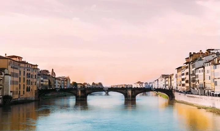 Discover Florence’s most Photogenic Spots with a Local