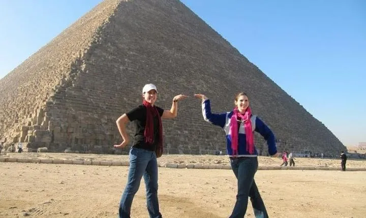 3-Day Private Guided Tour of Giza Saqqara Alexandria and Cairo