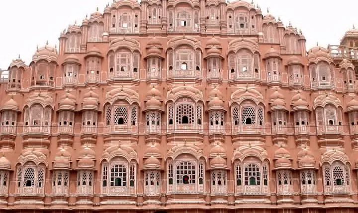 Jaipur's Heritage Express: A 4-Hour Journey