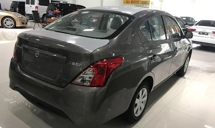 Private Car Transfer Urumqi Airport/Urumqi hotel