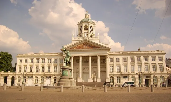 Full-Day Private Tour of Brussels from Paris