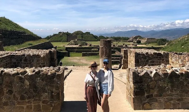 Half day tour to Monte Albán