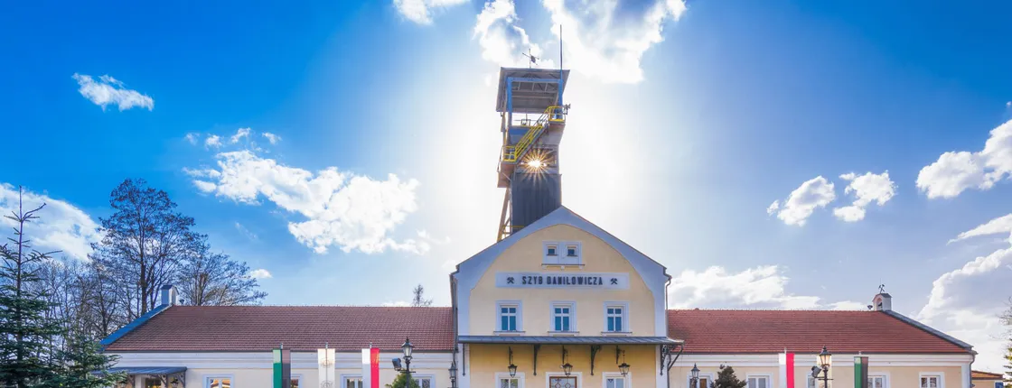 Full-day Tour of Auschwitz-Birkenau and Wieliczka Salt Mine from Krakow