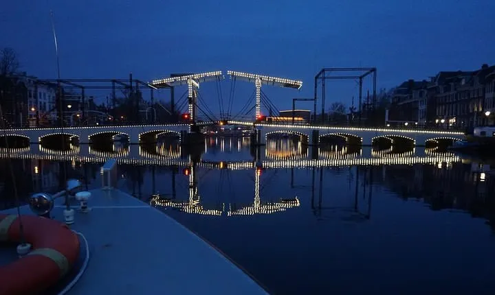 Amsterdam Festival of Lights Cruise by Captain Dave