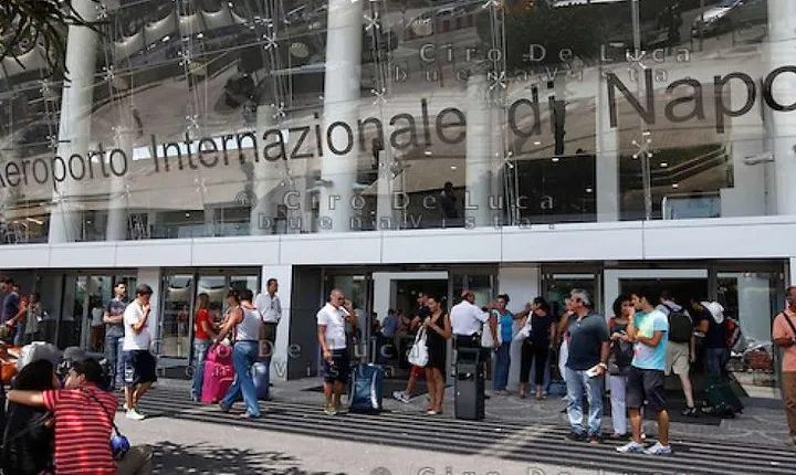 Transfer from Naples to Naples