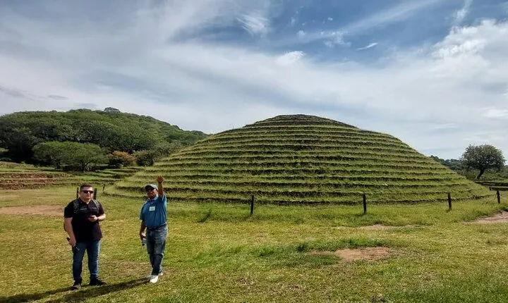 Private Full-Day Tour to Guachimontones