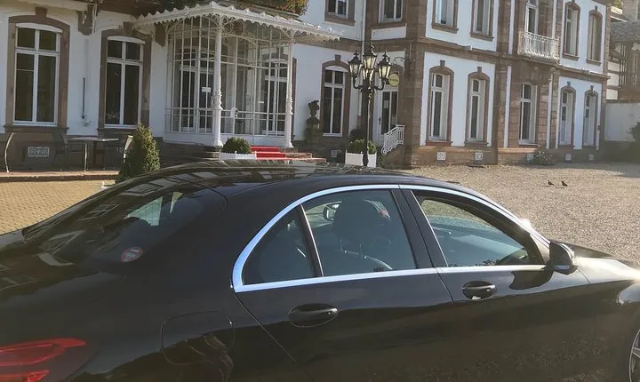 Visit Strasbourg with a private driver - Provision 4 hours