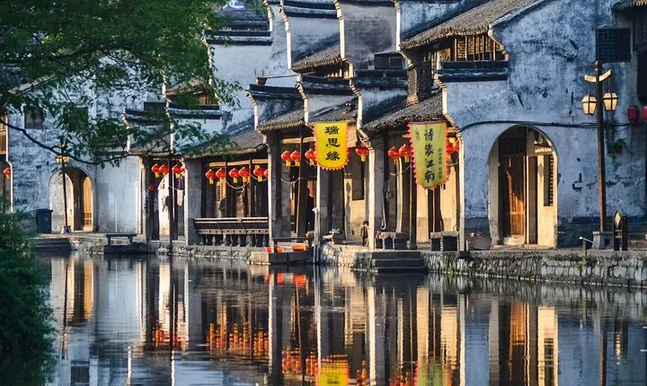 Private Day Trip to Nanxun Water Town with Boat Ride from Hangzhou