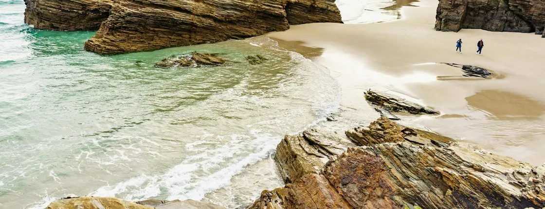 Full-day Beach of the Cathedrals, Ribadeo and Tapia tour from Gijón