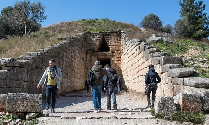 Private Day Tour to Epidaurus, Nafplio and Mycenae from Athens