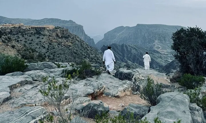 Nizwa and Jebel Akhdar Discovery: Guided Small Group Experience