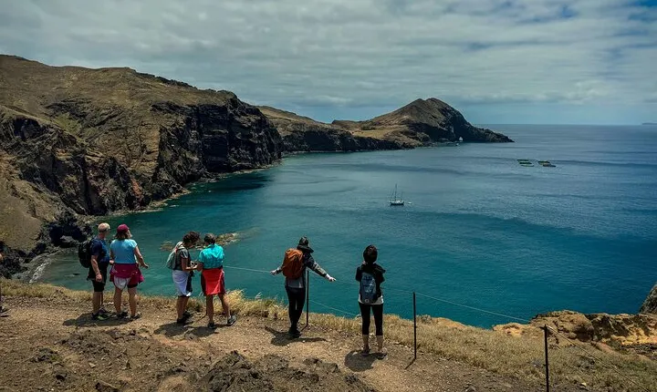 Ponta de São Lourenço (PR 8) - Hiking Tour in Madeira