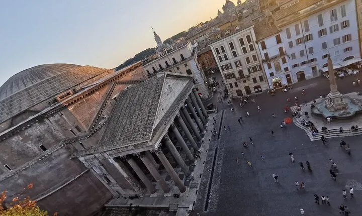 Evening Tour of the City’s Most Iconic Sights - Up To 6 People