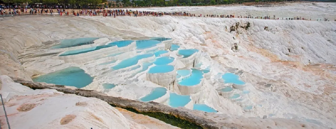 Exploring Pamukkale and Hierapolis ruins group tour from Denizli