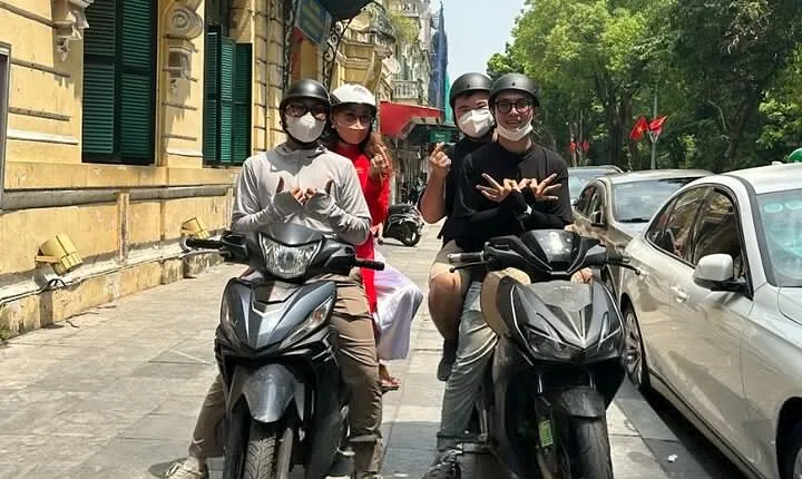 Private Half-Day Hanoi Food Tour by Motorbike