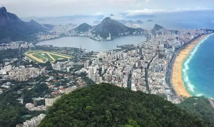 Two Brothers hill ride + Favela tour