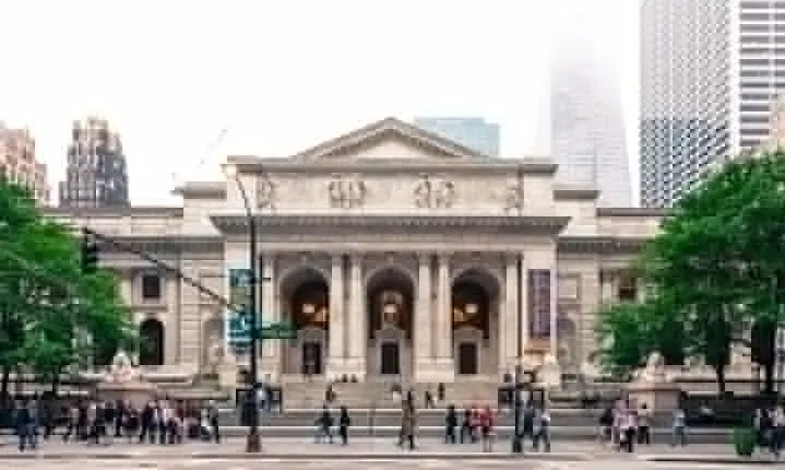 Self-Guided New York Scavenger Hunt: New York's Razzle Dazzle