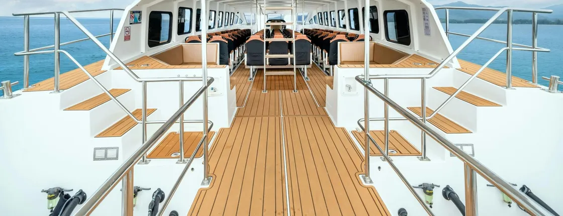 Full-day catamaran tour of Thailand’s Similan Islands from Khao Lak