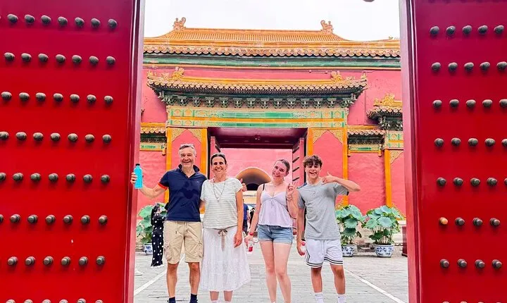 Tiananmen Square, Forbidden City, Temple of Heaven In-depth Tour with Lunch