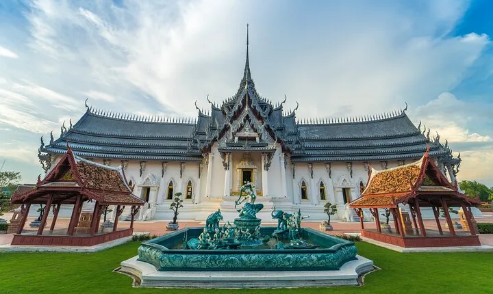 Ancient City (Mueang Boran) Entrance Tickets With Hotel Transfer