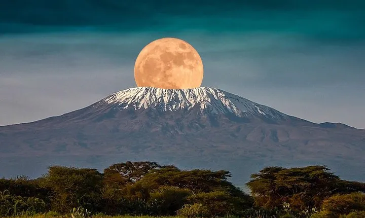 5 days Marangu Route Kilimanjaro Trekking