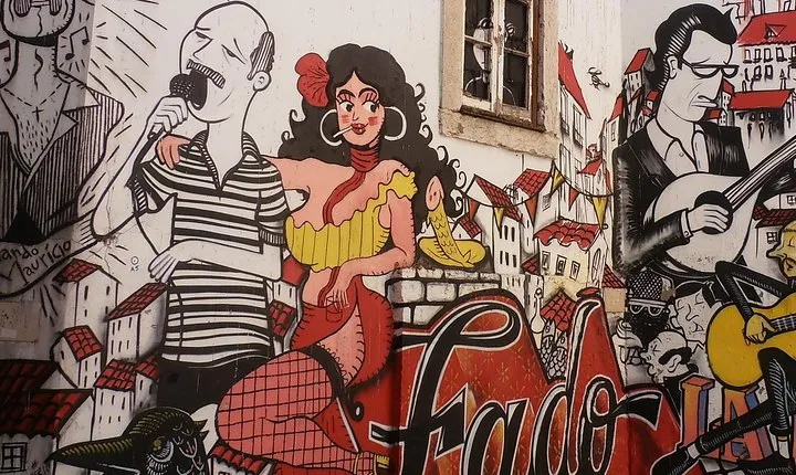 Lisbon Street Art and Lookout Point Tour