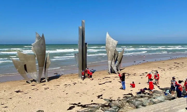 2-day Private Mont Saint-Michel, 3 Loire Castles, D-Day Express